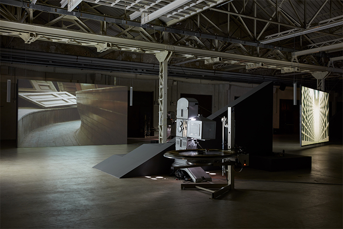 Rosa Barba Mostra Milano