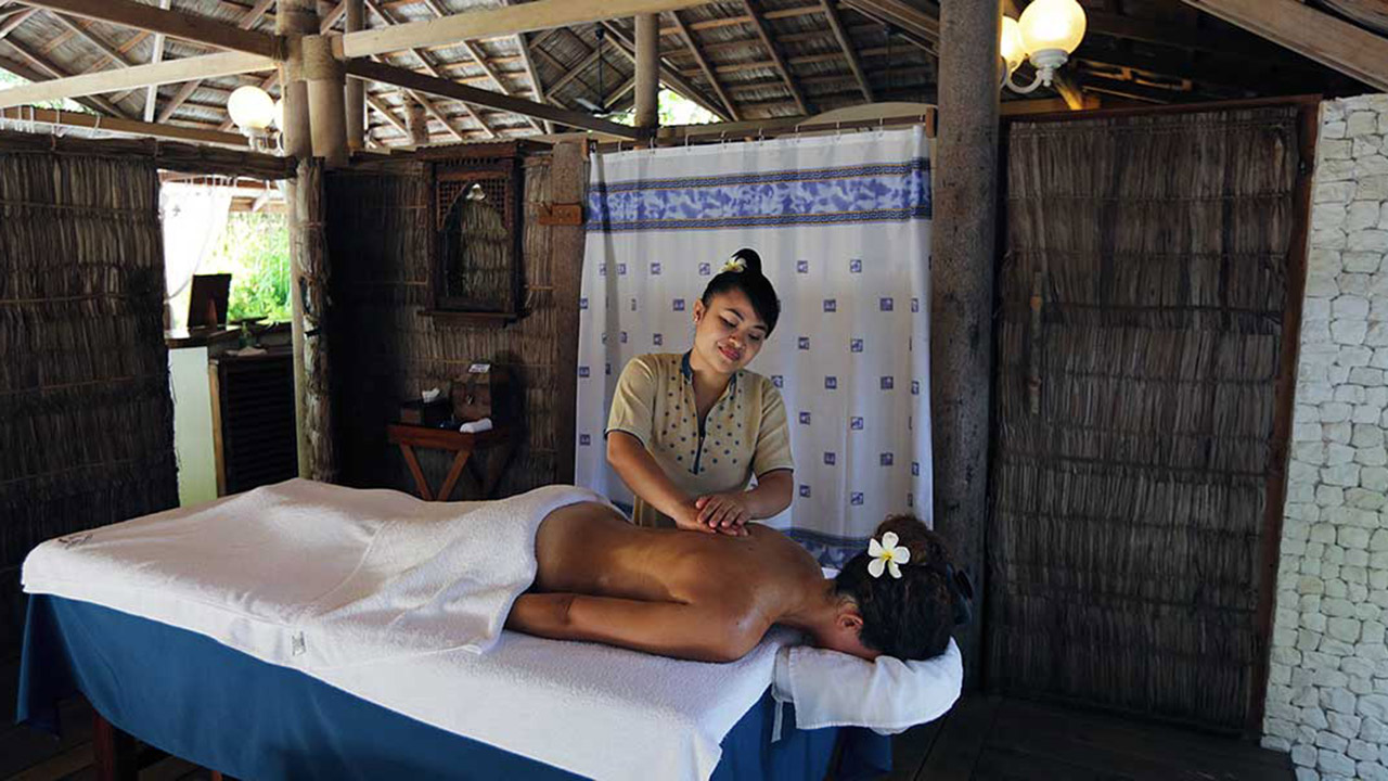 Diamonds Thudufushi Resort