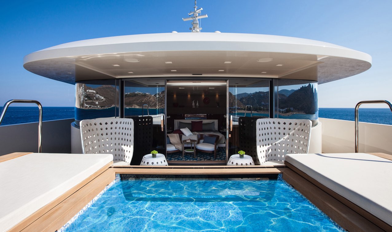 MY CRN Saramour piscina