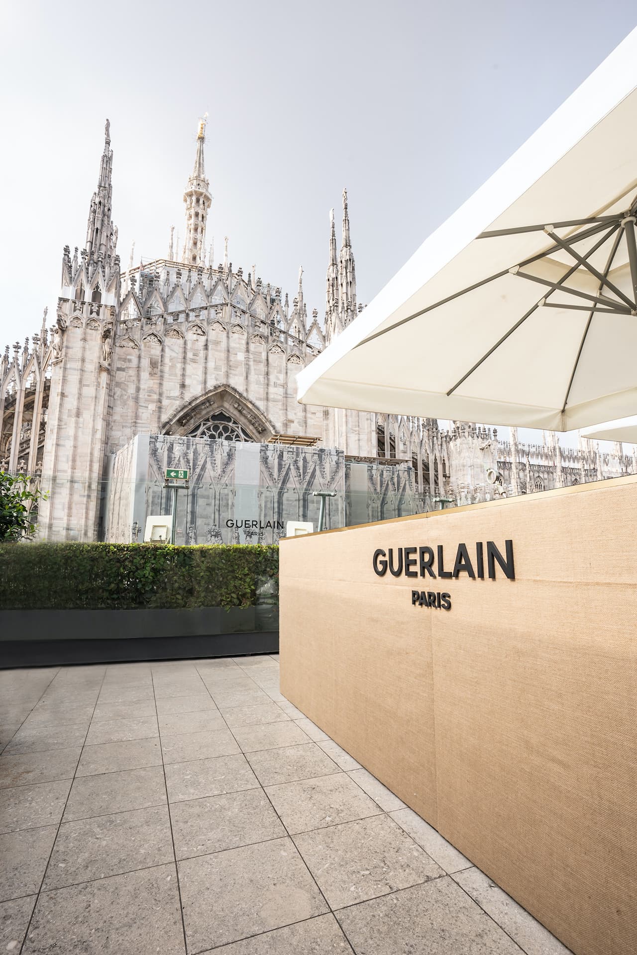 GUERLAIN - BEE GARDEN RINASCENTE MILANO DUOMO - Vista Duomo (2)
