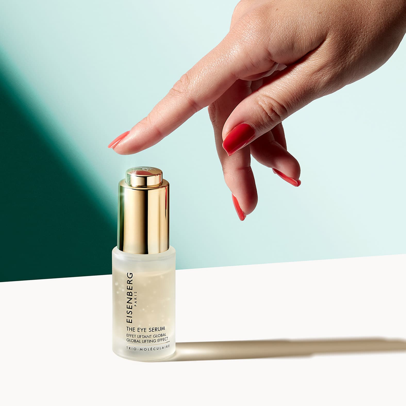 THE EYE SERUM