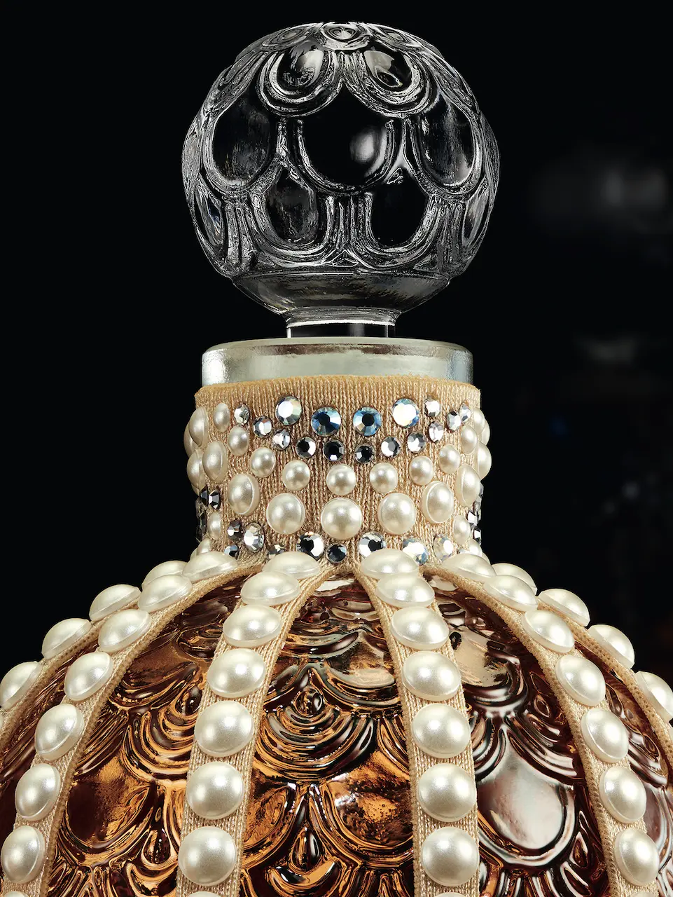Bee Bottle Perle Impériale Millésime 2024 by Swarovski Bee Bottle Perle Impériale Millésime 2024 by Swarovski