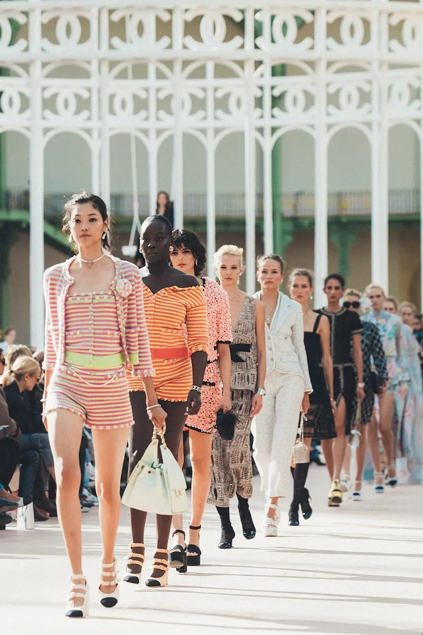chanel_ss-2025-rtw-collection_show-finale_copyright-chanel-4-HD