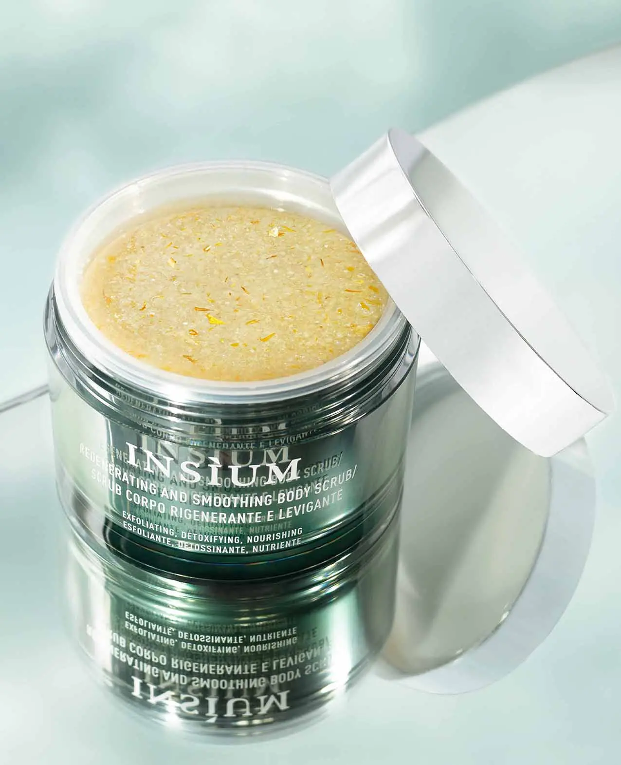 Pelle di seta con il rituale esfoliante firmato INSÌUM