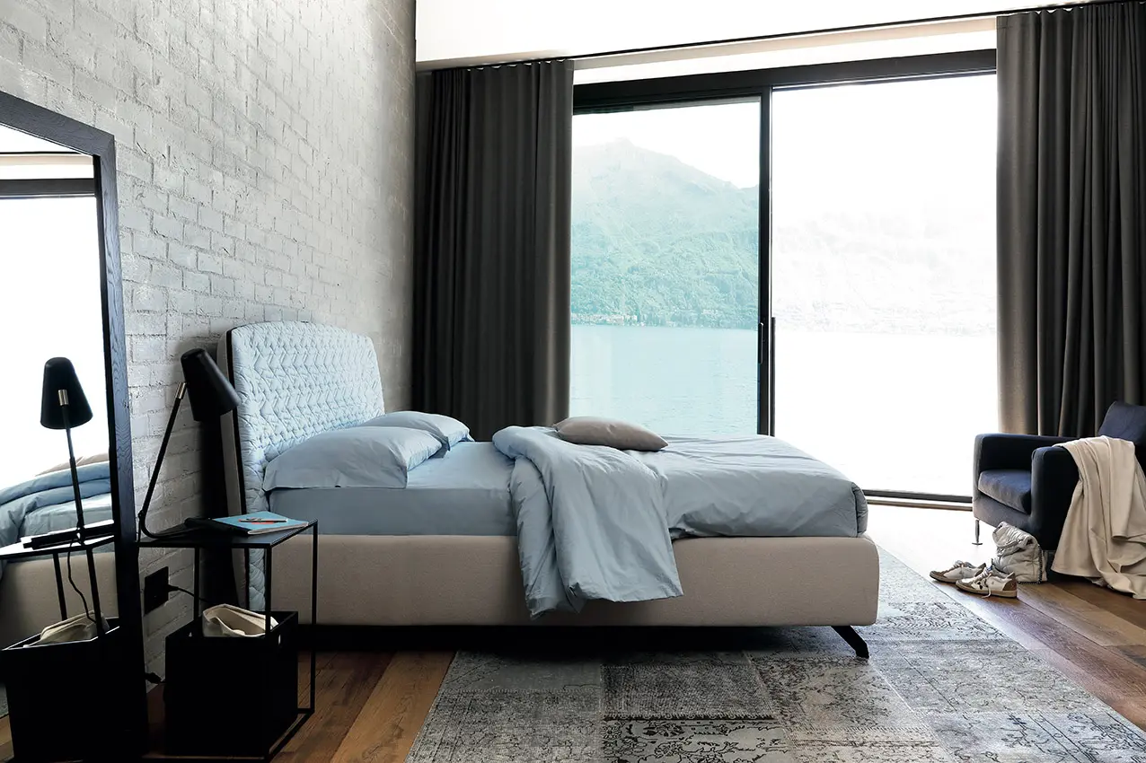 Cama