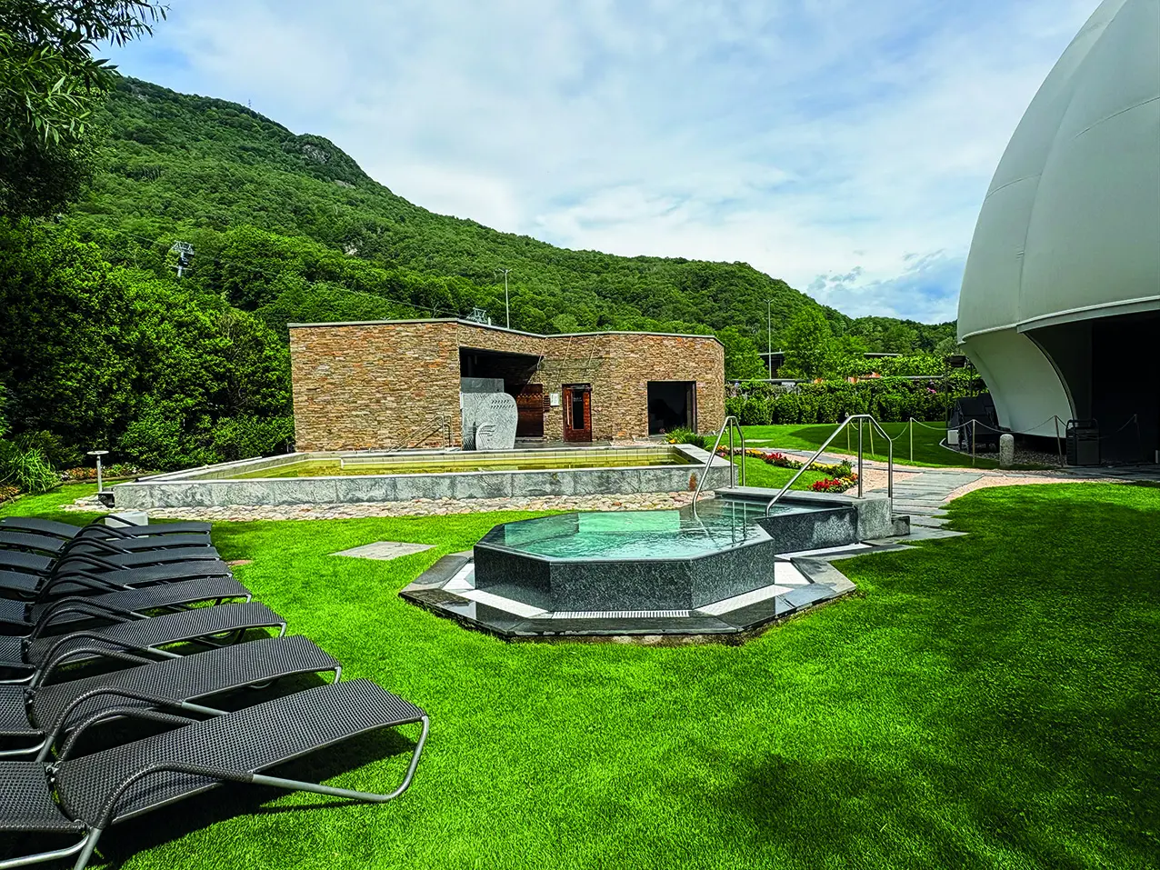 Benessere e relax alla Splash e Spa Tamaro